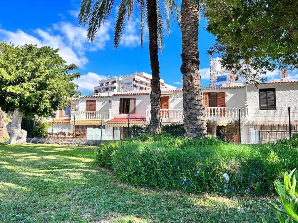 Duplex-Bungalow In Playa De Las Americas,3 Minutes Near The Best Beaches In Tenerife Bagian luar foto